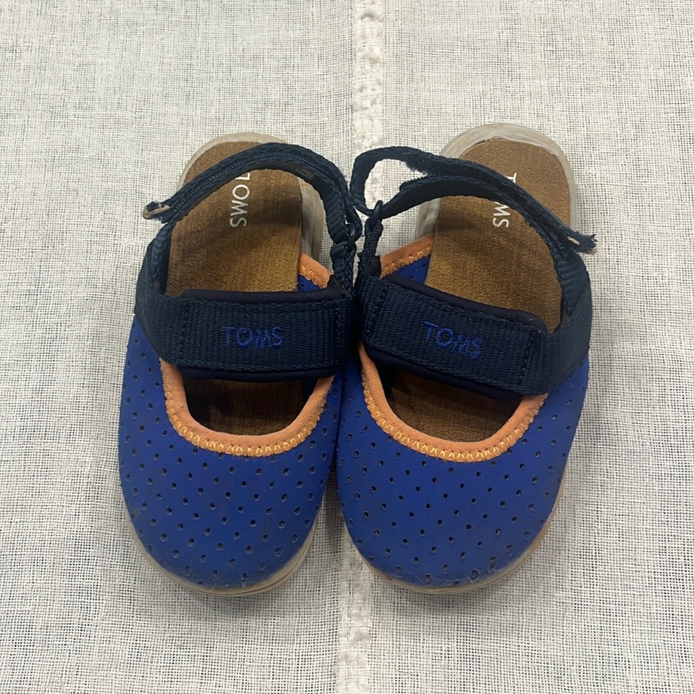 Toms Caity Tiny Toddler size 7 Aqua Sandals navy nylon perf